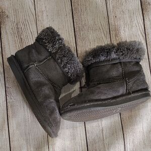 Stylish Kids' Charcoal Winter Boots